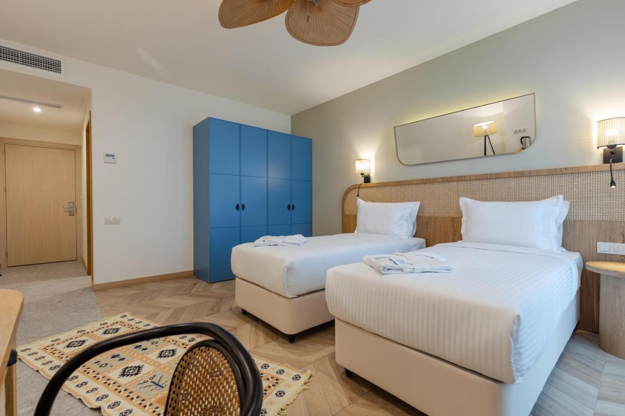 Miramar Luxury Residences บาทูมิ ภายนอก รูปภาพ Deluxe room