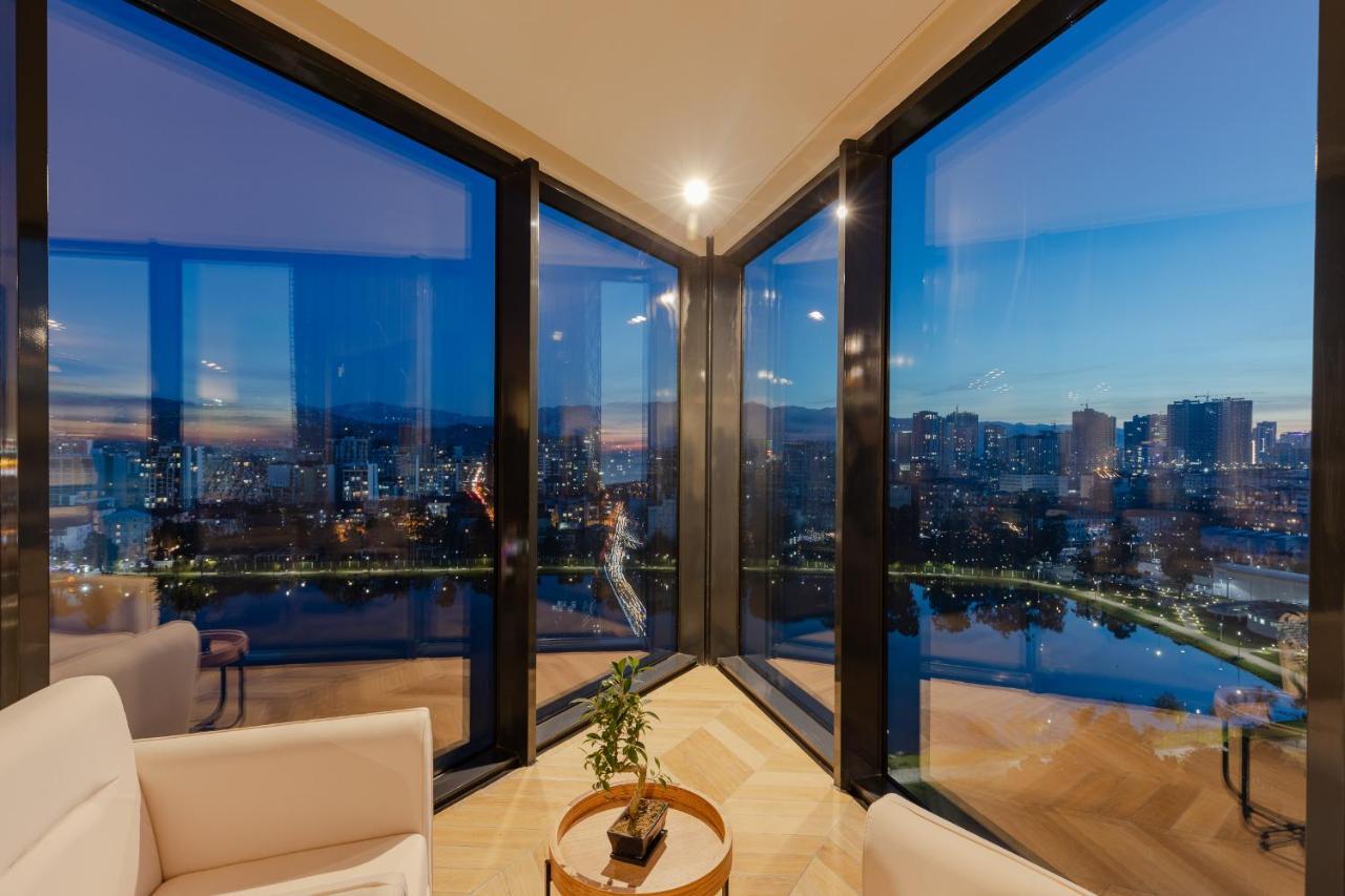 Miramar Luxury Residences บาทูมิ ภายนอก รูปภาพ View from a typical apartment