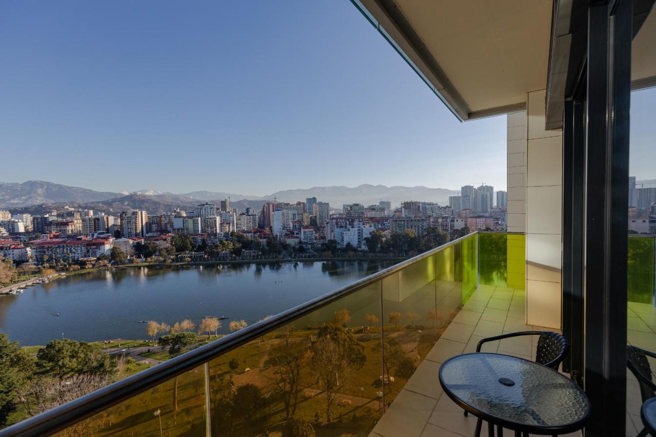Miramar Luxury Residences บาทูมิ ภายนอก รูปภาพ View of the city from the hotel